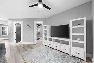 8730 Thomas Dr, Panama City Beach, FL 32408 - Photo 10