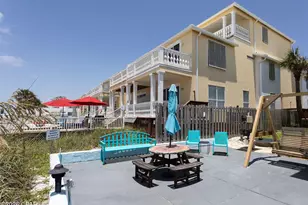 8000 Surf Dr, Panama City, FL 32408 - Photo 18