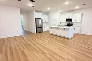 457 Wolcott Wy, Panama City Beach, FL 32413 - Photo 2