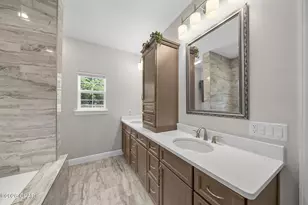 704 E 13th St, Lynn Haven, FL 32444 - Photo 26