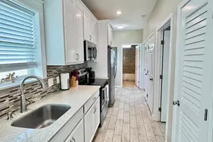 111 Ocean Vw Dr, Mexico Beach, FL 32456 - Photo 10