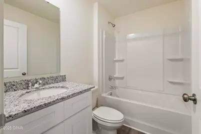 4204 Challenger Boulevard, Chipley, FL 32428 - Photo 14