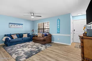 17462 Front Beach Rd, Panama City Beach, FL 32413 - Photo 10