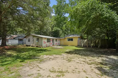 529 N 5th Street, Chipley, FL 32428 - Photo 2