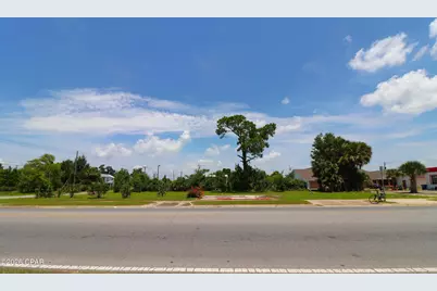 14 W 11th Street, Panama City, FL 32401 - Photo 1