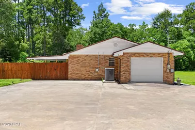 308 E Michigan Avenue, Bonifay, FL 32425 - Photo 2