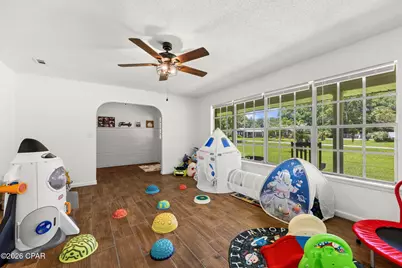 308 E Michigan Avenue, Bonifay, FL 32425 - Photo 12