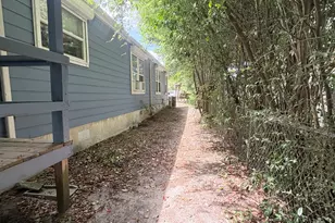 447 Dolphin St, Port Saint Joe, FL 32456 - Photo 14