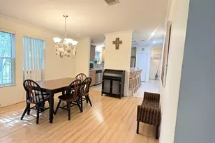 447 Dolphin St, Port Saint Joe, FL 32456 - Photo 4