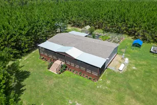 4268 Rogers Rd, Greenwood, FL 32443 - Photo 1