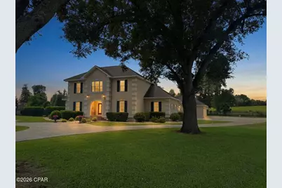 4528 Red Oak, Marianna, FL 32446 - Photo 1
