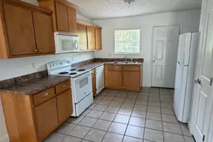 4026 Zinnia Dr, Chipley, FL 32428 - Photo 6