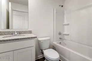 4123 Pinehurst Ave, Chipley, FL 32428 - Photo 4