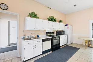 1630 Acre Cir, Panama City Beach, FL 32407 - Photo 24