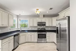 115 St Frances St, Mexico Beach, FL 32456 - Photo 10