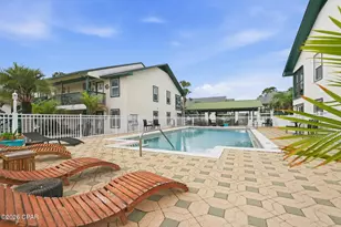 7813 N Lagoon Dr, Panama City Beach, FL 32408 - Photo 34