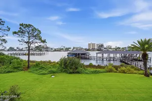 7813 N Lagoon Dr, Panama City Beach, FL 32408 - Photo 2