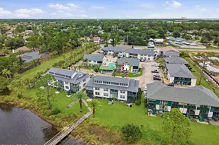 7813 N Lagoon Dr, Panama City Beach, FL 32408 - Photo 6