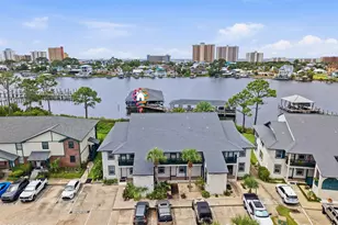 7813 N Lagoon Dr, Panama City Beach, FL 32408 - Photo 4