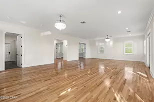 900 W Beach Dr, Panama City, FL 32401 - Photo 34