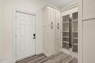 900 W Beach Dr, Panama City, FL 32401 - Photo 36