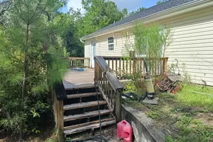 568 Onida St, Alford, FL 32420 - Photo 14