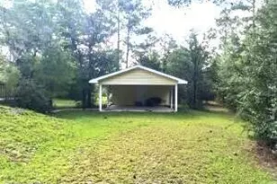 568 Onida St, Alford, FL 32420 - Photo 4