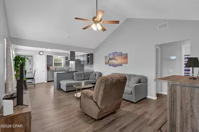 2512 E 37th Street, Panama City, FL 32405 - Photo 2