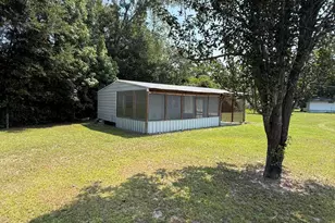 3210 Hughes Ln, Cottondale, FL 32431 - Photo 44