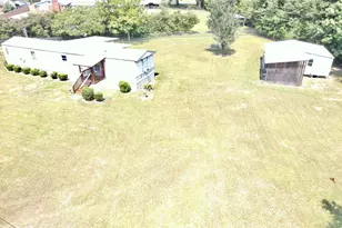 3210 Hughes Ln, Cottondale, FL 32431 - Photo 52
