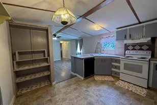 3210 Hughes Ln, Cottondale, FL 32431 - Photo 20