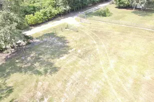 3210 Hughes Ln, Cottondale, FL 32431 - Photo 4