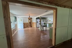 2062 Dollar Ln, Sneads, FL 32460 - Photo 6