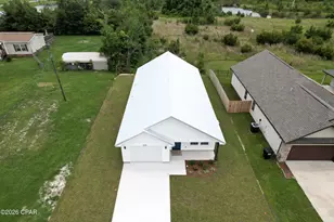 3338 10 Acre Rd, Panama City, FL 32405 - Photo 10