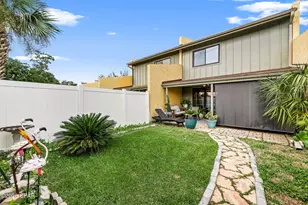 1025 W 19th St, Panama City, FL 32405 - Photo 2