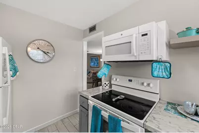 1025 W 19th Street #18B, Panama City, FL 32405 - Photo 6