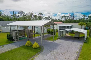 466 Santa Anna St, Port Saint Joe, FL 32456 - Photo 2