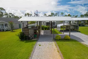 466 Santa Anna St, Port Saint Joe, FL 32456 - Photo 32