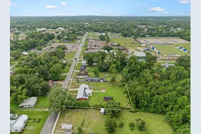 652 2nd Street, Chipley, FL 32428 - Photo 2