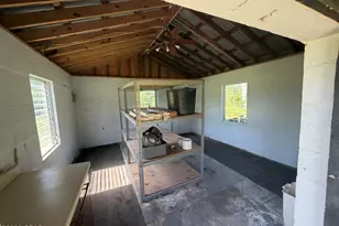 379 Lakepoint Rd, Alford, FL 32420 - Photo 44