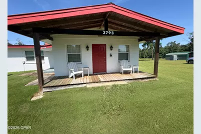 379 Lakepoint Road, Alford, FL 32420 - Photo 8