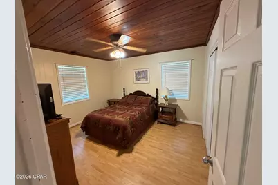 379 Lakepoint Road, Alford, FL 32420 - Photo 16