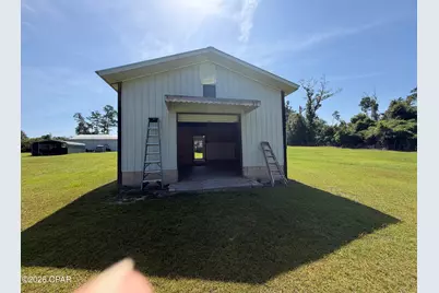 379 Lakepoint Road, Alford, FL 32420 - Photo 38