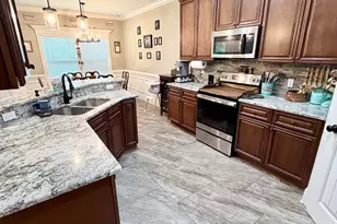 70 Ross Dr, Crawfordville, FL 32327 - Photo 2
