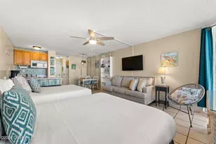 8817 S Thomas Dr, Panama City, FL 32408 - Photo 20