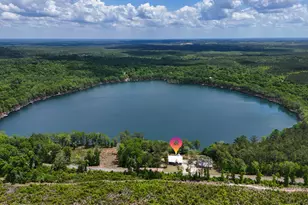 182 Blue Pond Cir, Ponce de Leon, FL 32455 - Photo 1