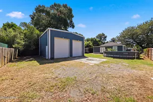 1224 Dexter Ave, Pensacola, FL 32507 - Photo 2