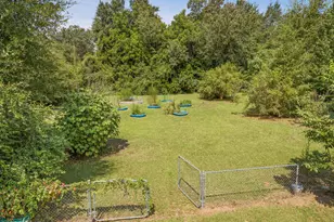 5709 Grove Rd, Bascom, FL 32423 - Photo 28
