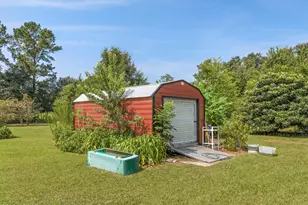 5709 Grove Rd, Bascom, FL 32423 - Photo 24