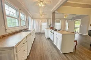 2977 Jefferson St, Marianna, FL 32446 - Photo 10